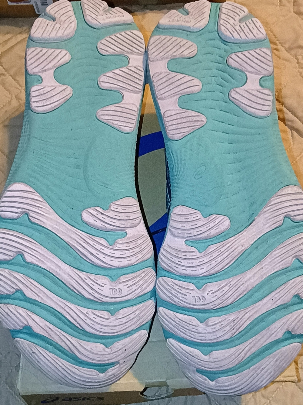 ASICS WOMEN'S GEL-NIMBUS 24 Women's Sz 9.5 Turquoise Blue Running Shoes - Picture 4 of 8